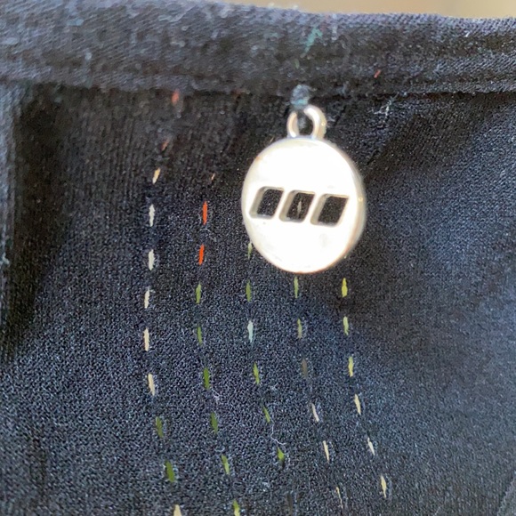 Lorna Jane Tank Top - Picture 4 of 4